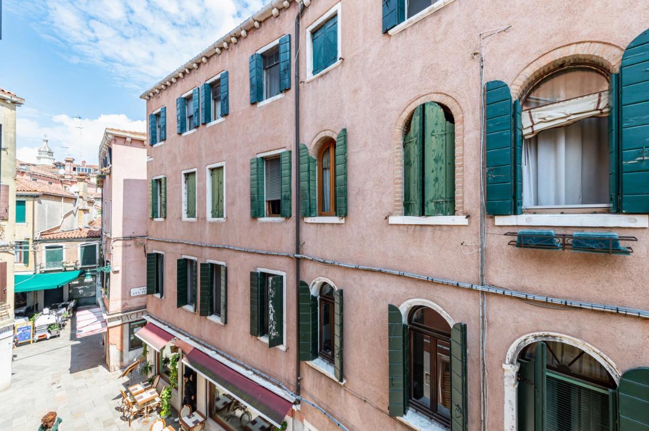 Arsenale Duplex Apartment Venice Luaran gambar