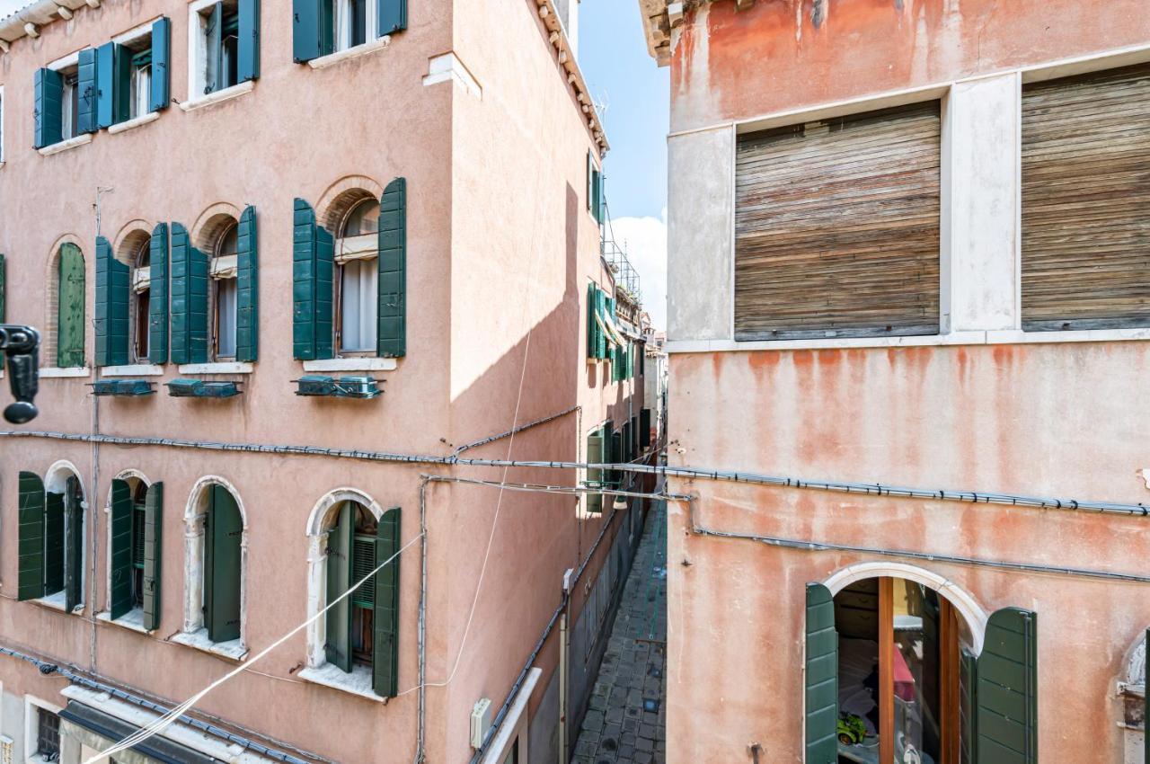 Arsenale Duplex Apartment Venice Luaran gambar